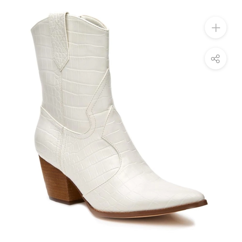 Matisse White Bambi Cowgirl Boots